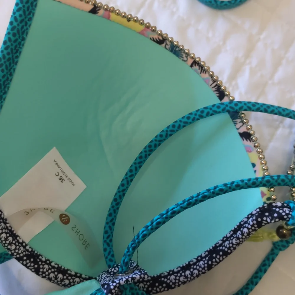 Shade & Shore Target | Under wire Bikini Top| Size 36 C | Blue, Purple, …